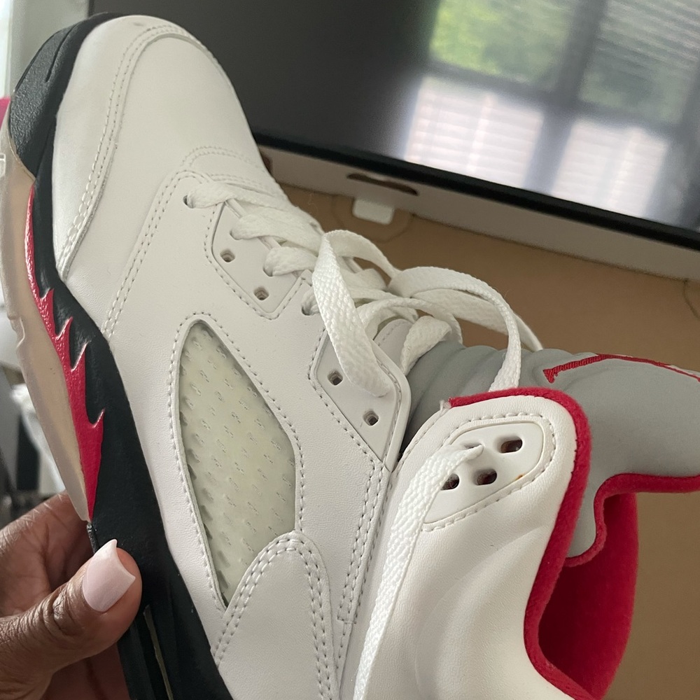 Air Jordan 5